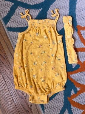 Oshkosh B’gosh Baby Floral One Piece with Headband - 12 Months Yellow